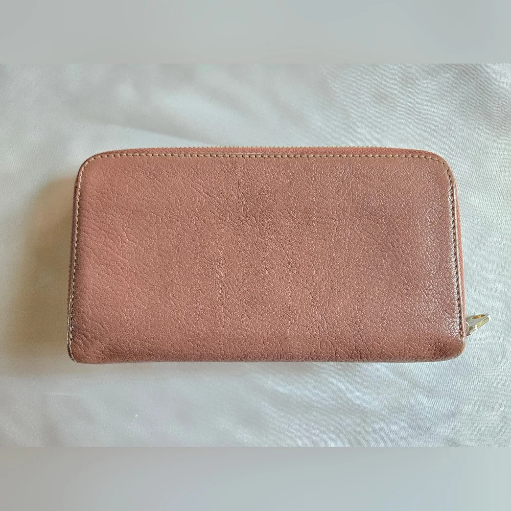 Chloe Mauve Long Leather Wallet - Picture 2 of 14